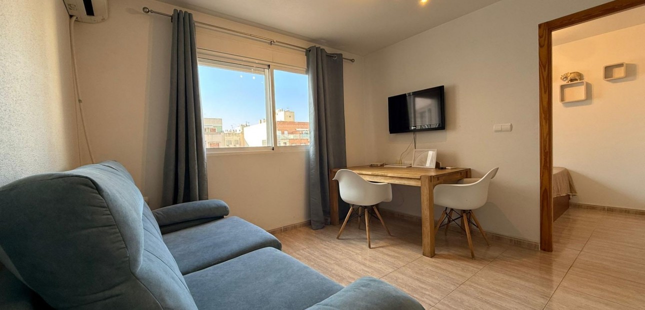 Venta - Apartamento / piso -
Torrevieja - La Mata pueblo