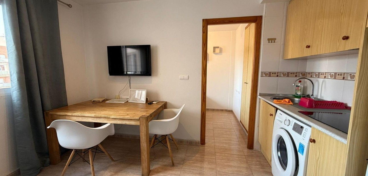 Venta - Apartamento / piso -
Torrevieja - La Mata pueblo