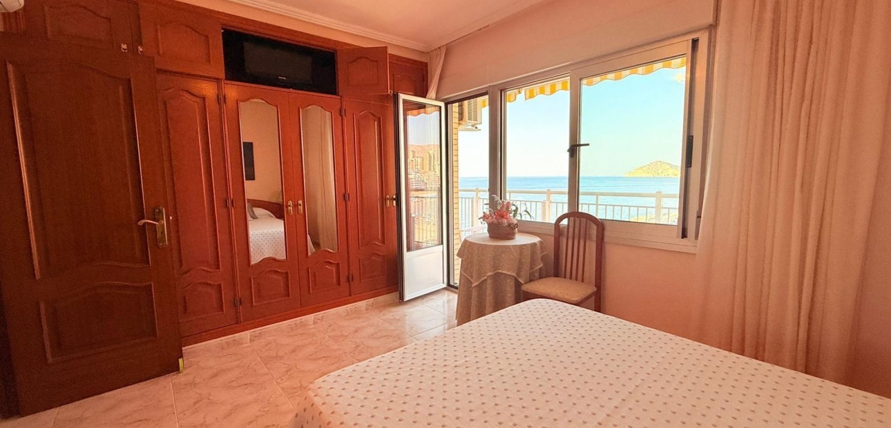 Venta - Apartamento / piso -
Benidorm - Poniente