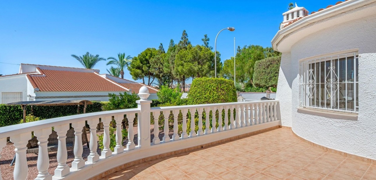 Venta - Villa -
Rojales - Centro de la Ciudad Quesada