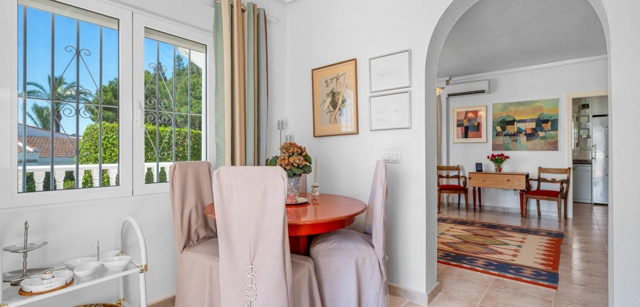 Venta - Villa -
Rojales - Centro de la Ciudad Quesada