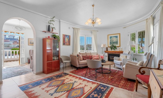 Venta - Villa -
Rojales - Centro de la Ciudad Quesada