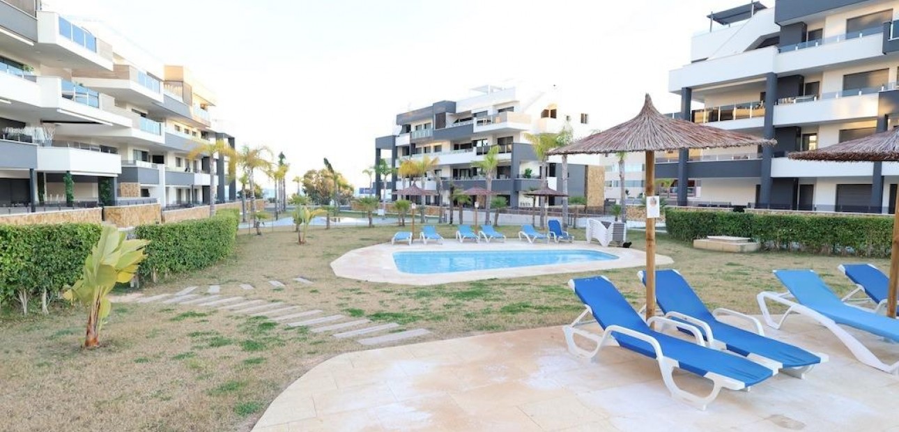 Venta - Apartamento / piso -
Orihuela Costa - Punta Prima