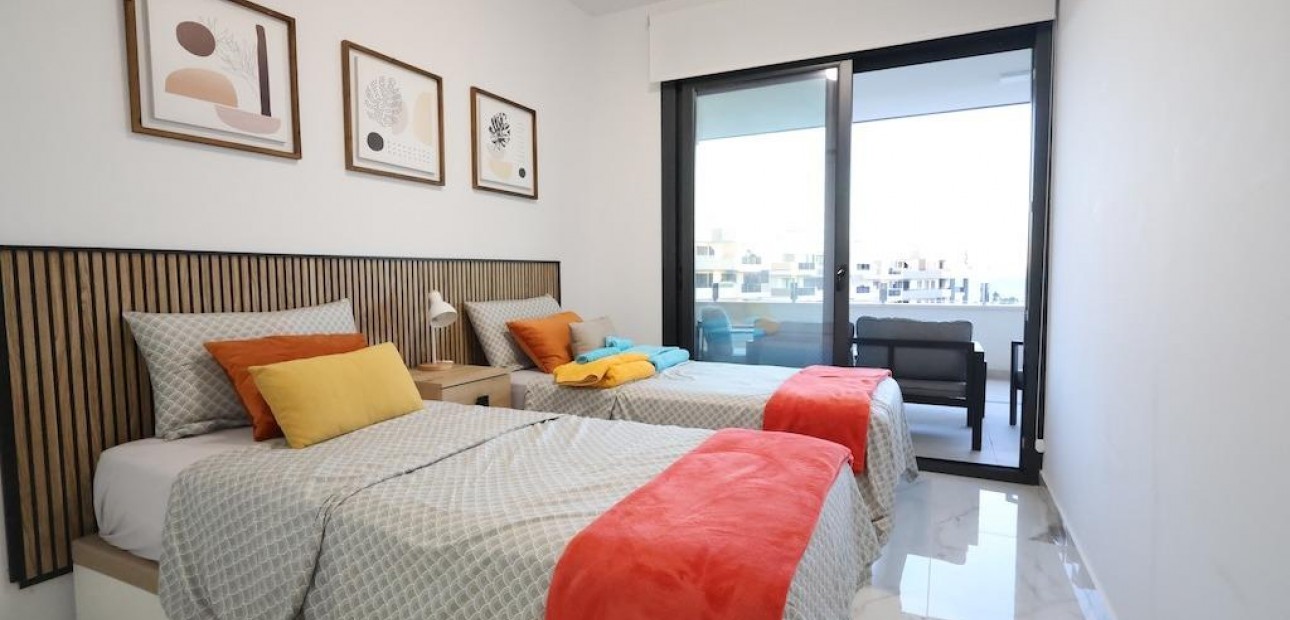 Venta - Apartamento / piso -
Orihuela Costa - Punta Prima