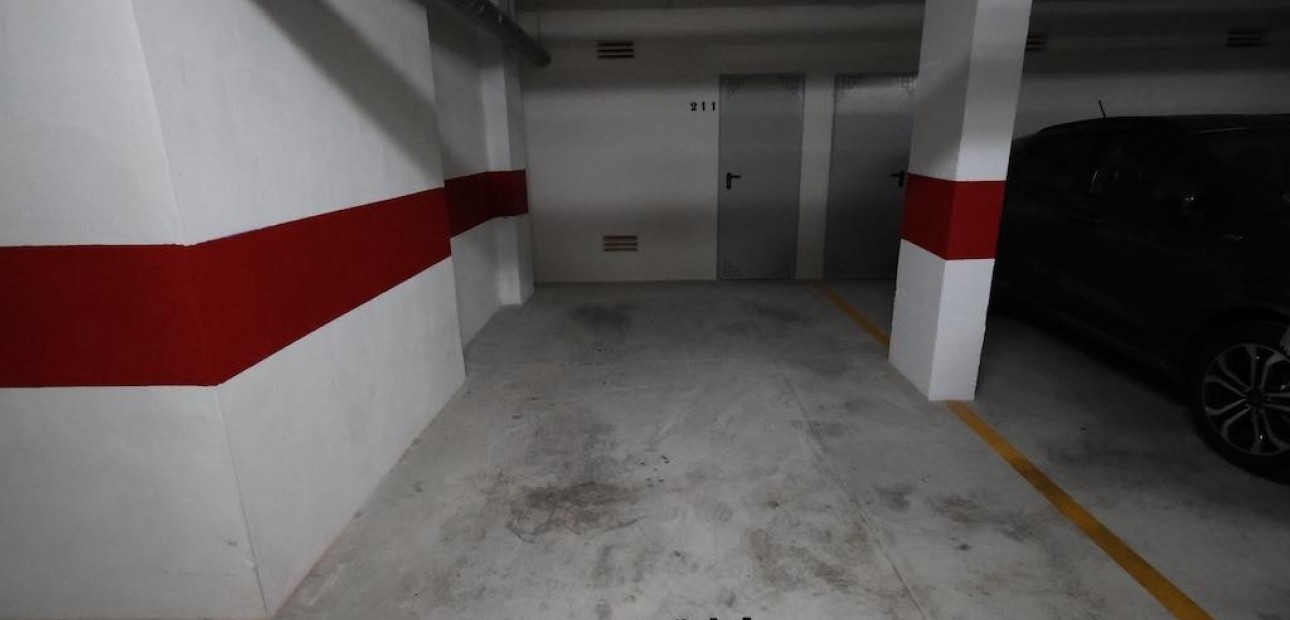 Venta - Apartamento / piso -
Orihuela Costa - Punta Prima