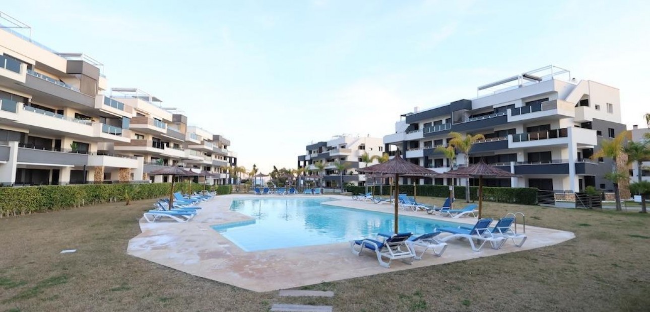 Venta - Apartamento / piso -
Orihuela Costa - Punta Prima