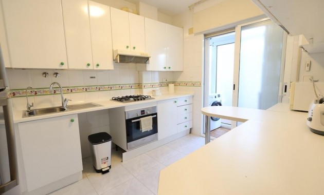 Venta - Bungalow -
Orihuela Costa - Campoamor