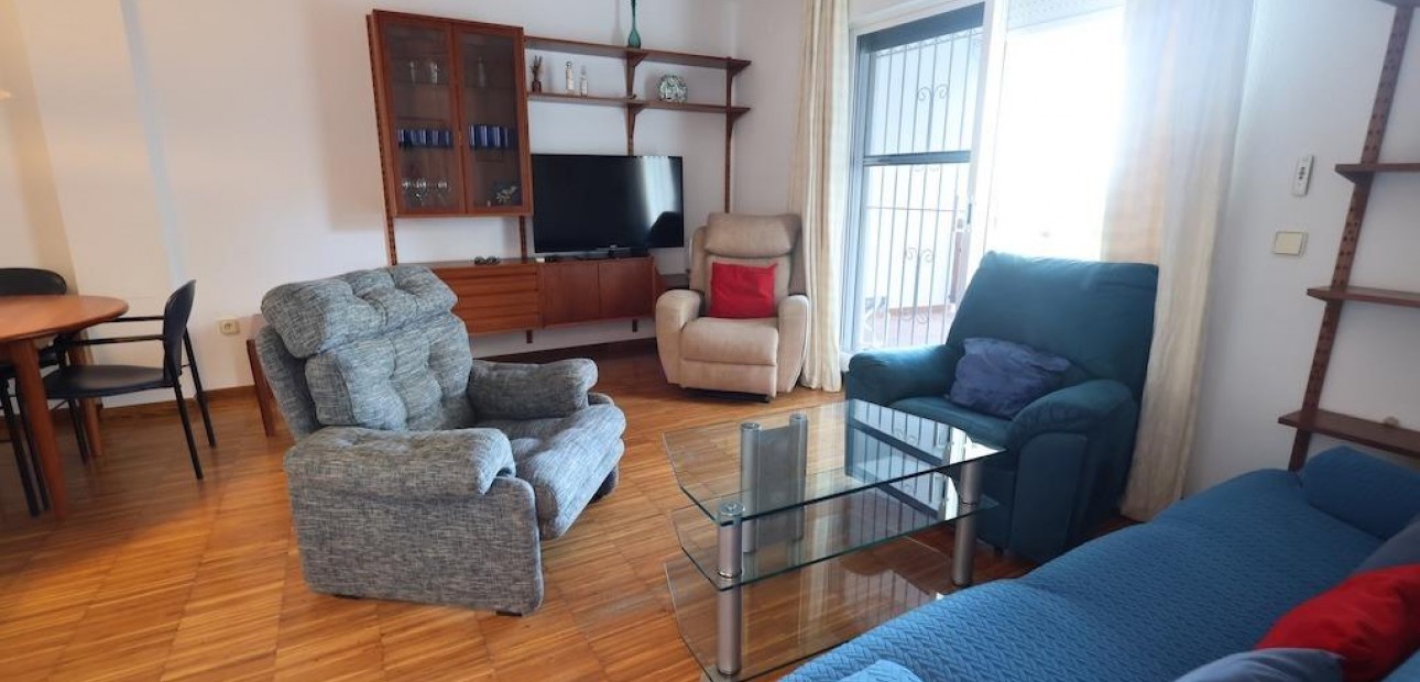 Venta - Bungalow -
Orihuela Costa - Campoamor