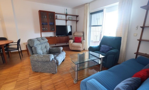 Venta - Bungalow -
Orihuela Costa - Campoamor