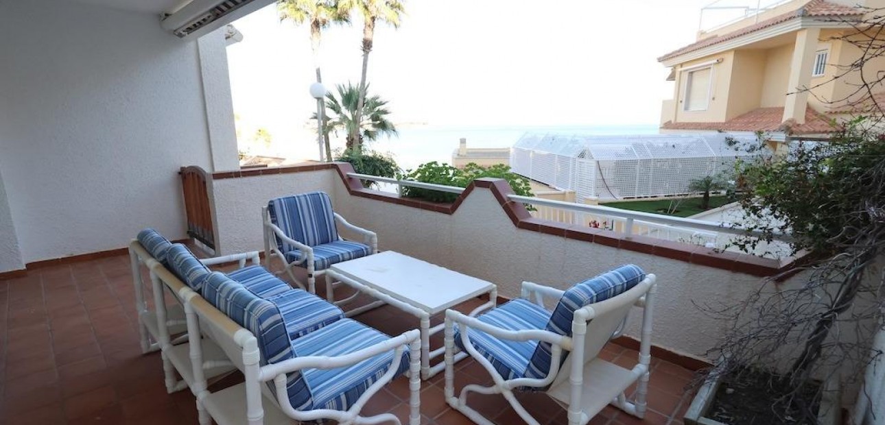 Venta - Bungalow -
Orihuela Costa - Campoamor