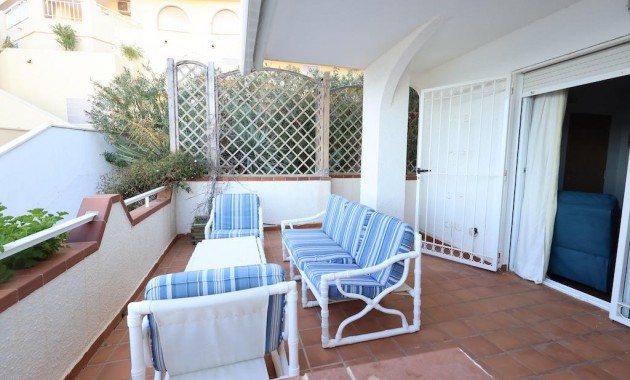 Venta - Bungalow -
Orihuela Costa - Campoamor