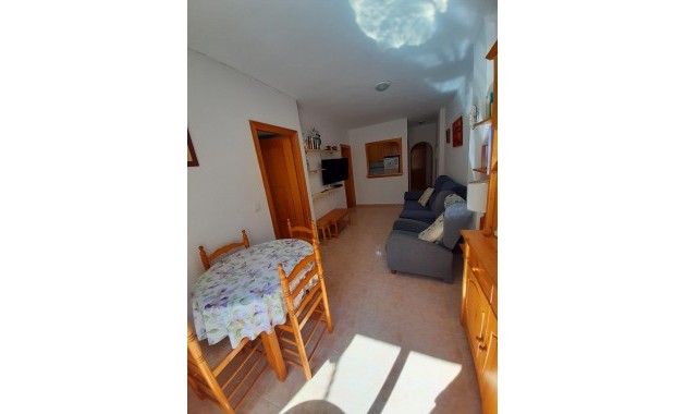 Venta - Apartamento / piso -
Torrevieja - Centro