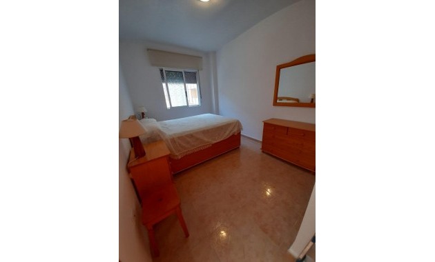 Venta - Apartamento / piso -
Torrevieja - Centro