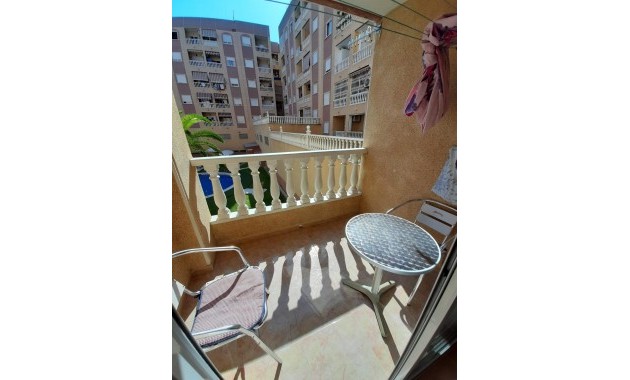 Venta - Apartamento / piso -
Torrevieja - Centro