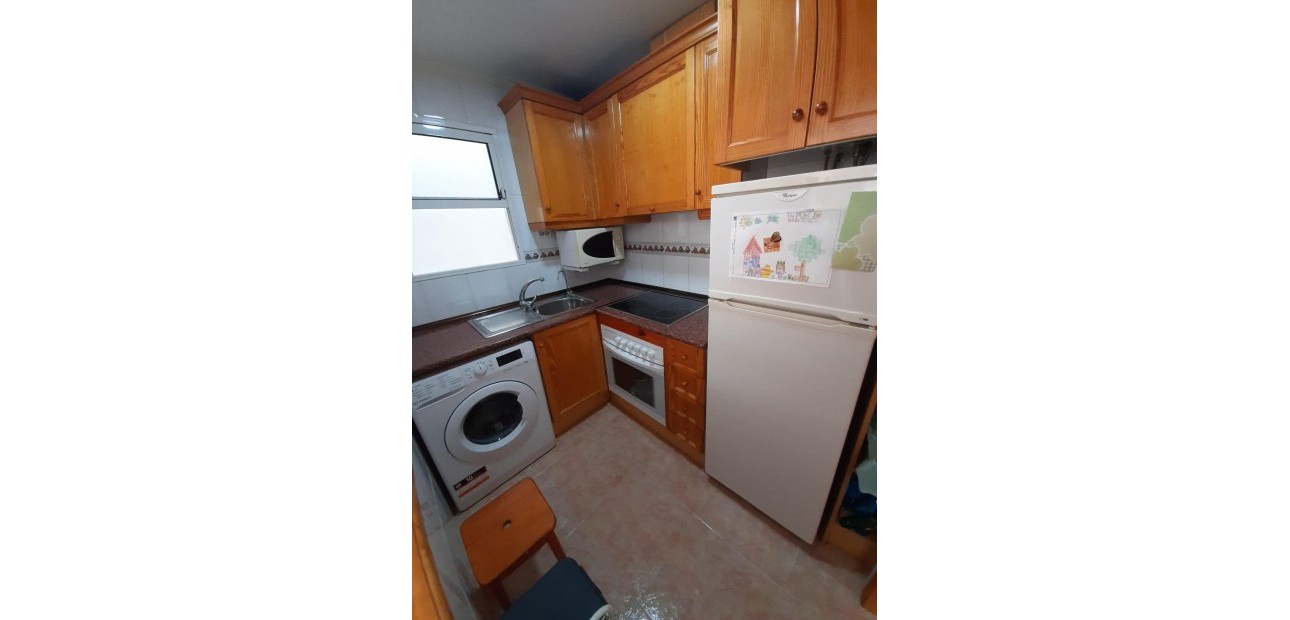 Venta - Apartamento / piso -
Torrevieja - Centro