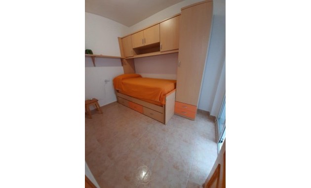 Venta - Apartamento / piso -
Torrevieja - Centro