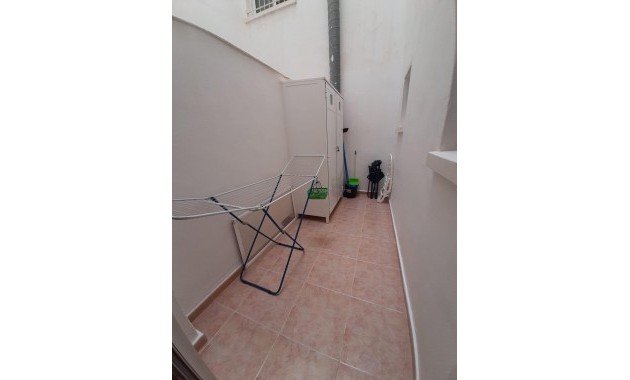 Venta - Apartamento / piso -
Torrevieja - Centro