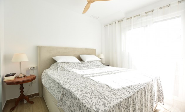 Venta - Apartamento / piso -
Entre Naranjos - Vistabella - Entre Naranjos