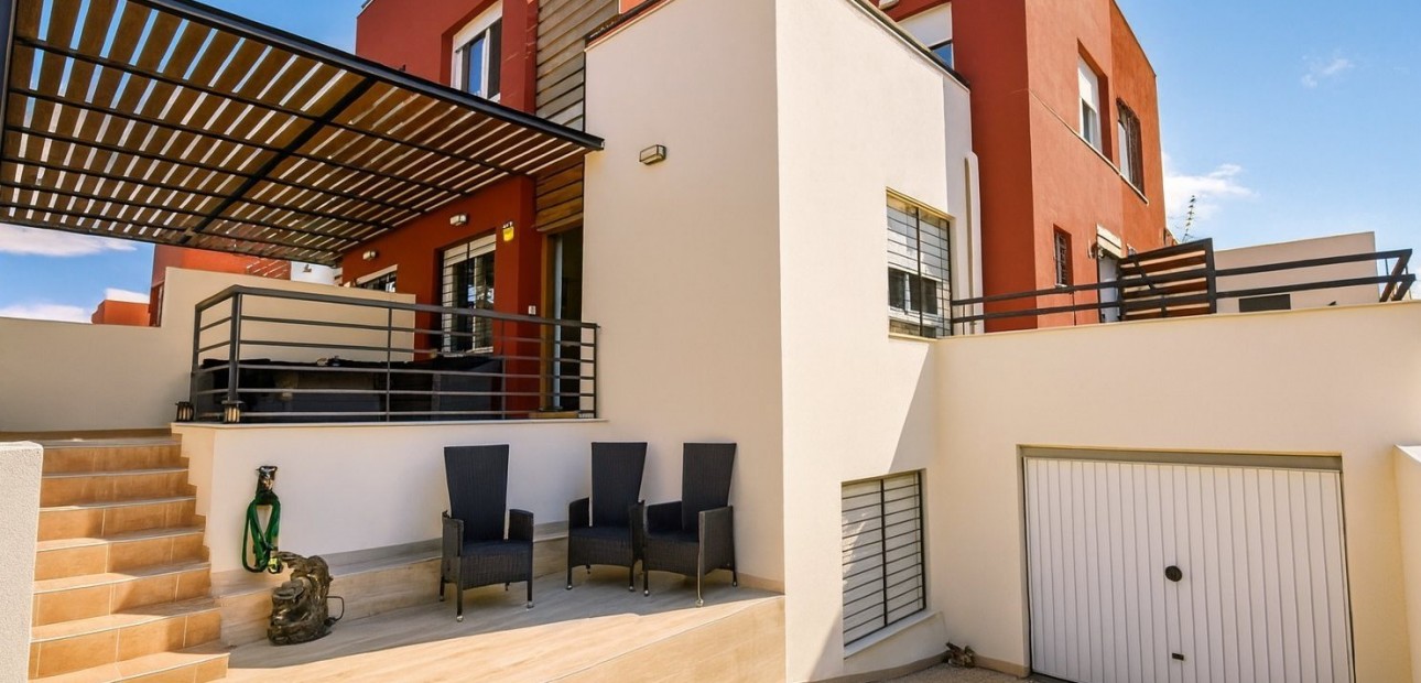 Venta - Detached Villa -
Algorfa - La Finca Golf Resort