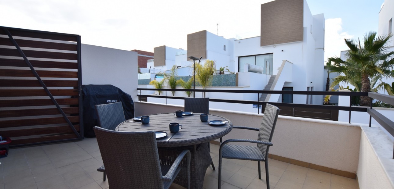 Venta - Detached Villa -
Algorfa - La Finca Golf Resort