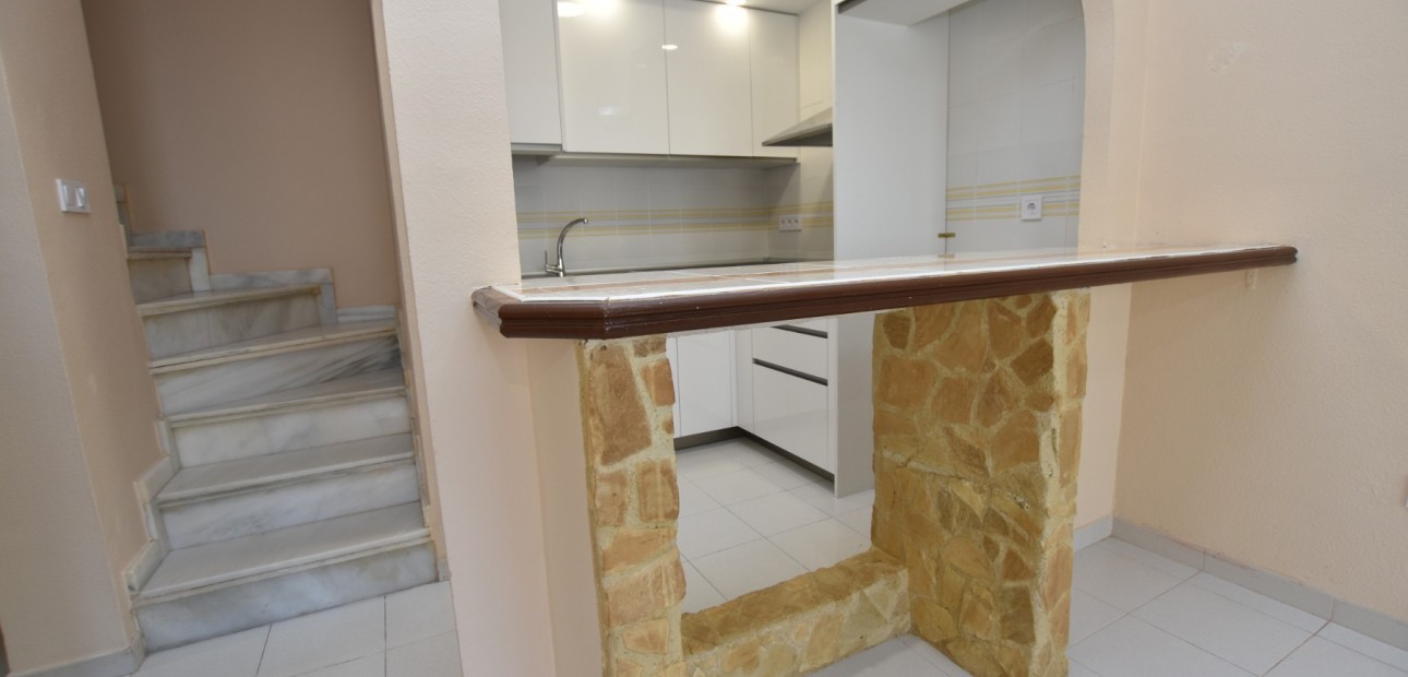 Venta - Adosado -
Torrevieja - Lago Jardin