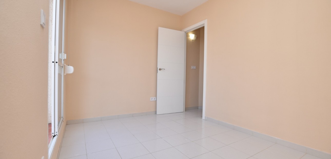 Venta - Adosado -
Torrevieja - Lago Jardin