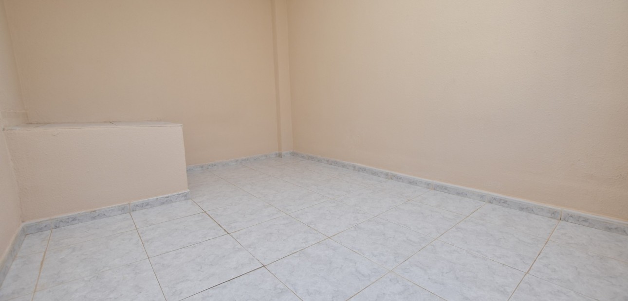 Venta - Adosado -
Torrevieja - Lago Jardin