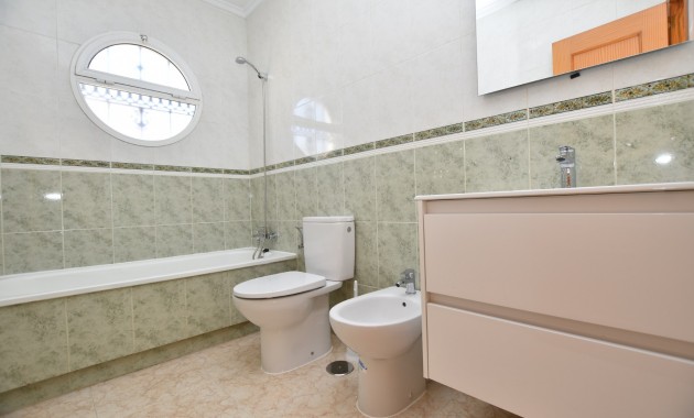 Venta - Adosado -
Orihuela Costa - Punta Prima