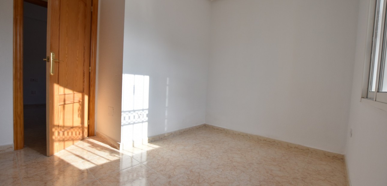 Venta - Adosado -
Orihuela Costa - Punta Prima