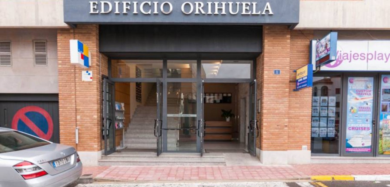 Long time Rental - Commercial Unit -
Orihuela Costa - Playa Flamenca