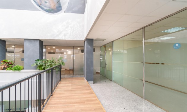 Long time Rental - Commercial Unit -
Orihuela Costa - Playa Flamenca