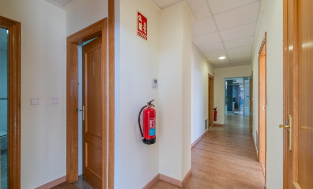 Long time Rental - Commercial Unit -
Orihuela Costa - Playa Flamenca