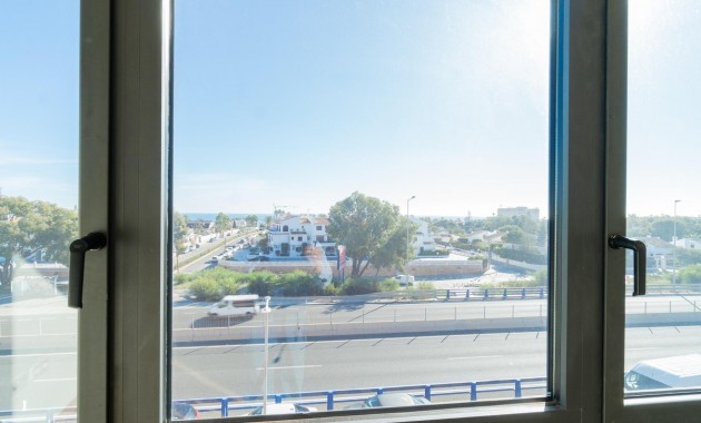 Long time Rental - Commercial Unit -
Orihuela Costa - Playa Flamenca