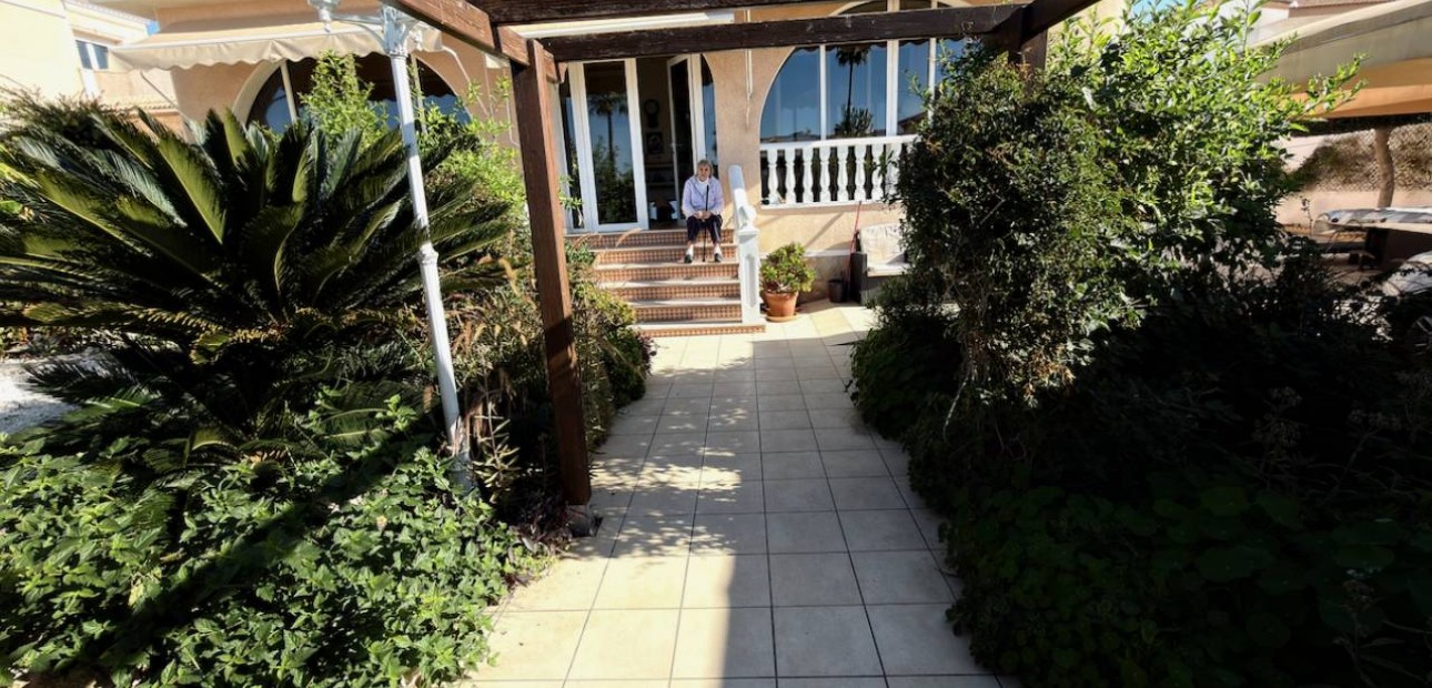 Venta - Villa -
Ciudad Quesada - Rojales