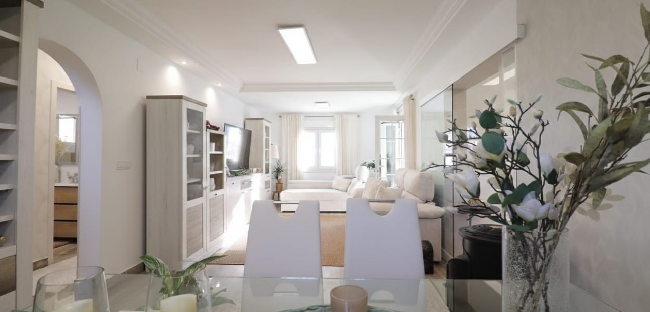 Venta - Detached Villa -
Orihuela Costa - Villamartin