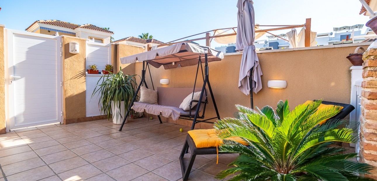 Venta - Villa -
Guardamar del Segura - EL RASO