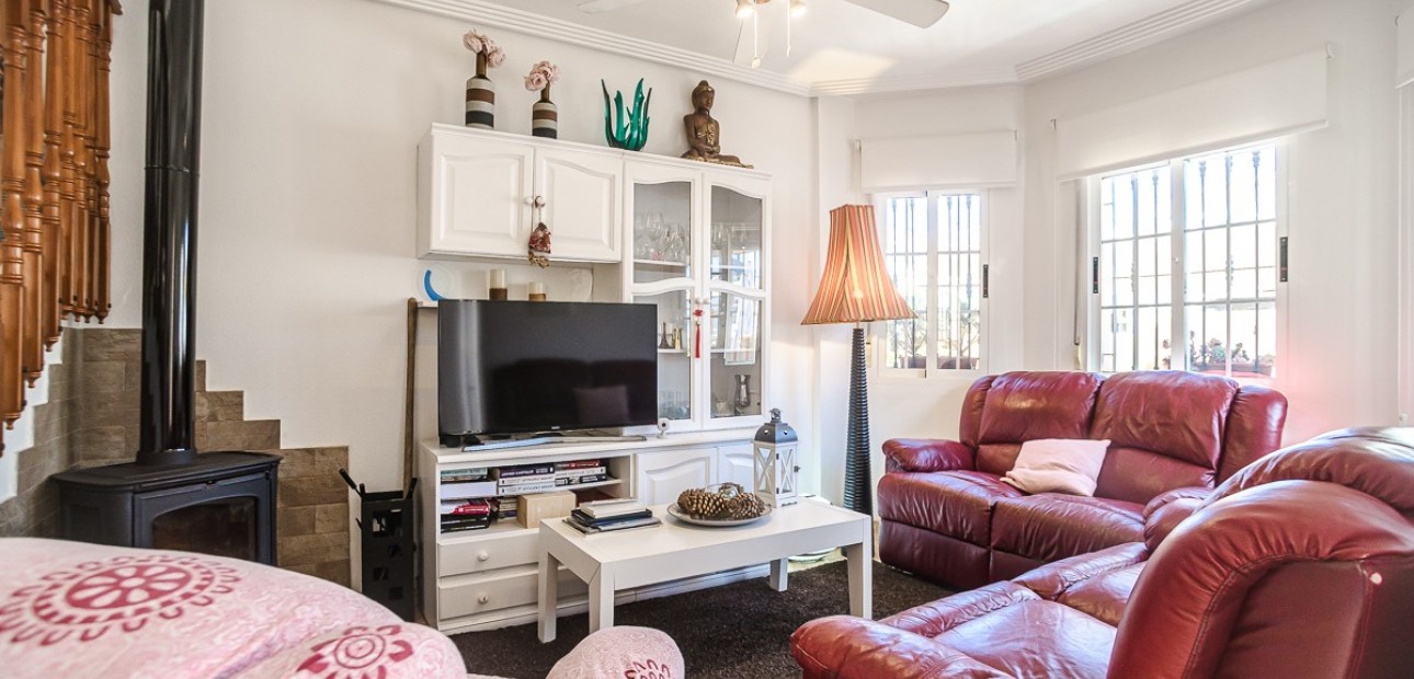 Venta - Villa -
Guardamar del Segura - EL RASO