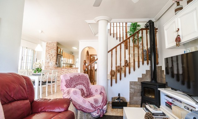 Venta - Villa -
Guardamar del Segura - EL RASO