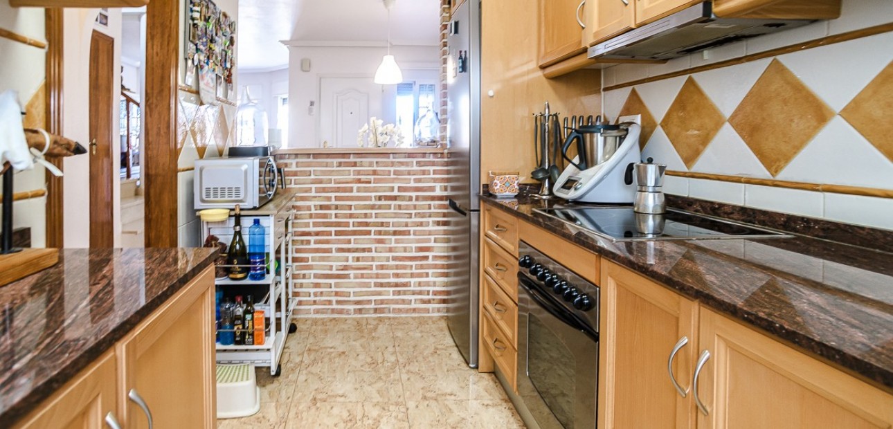 Venta - Villa -
Guardamar del Segura - EL RASO