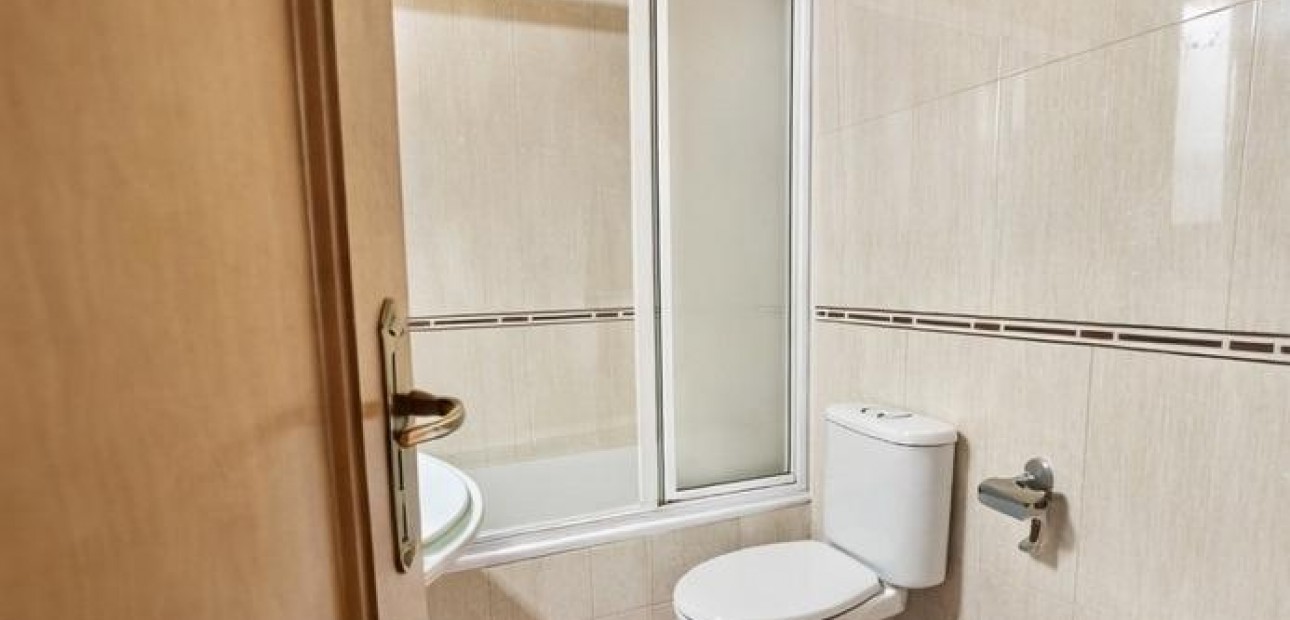 Venta - Apartamento / piso -
Torrevieja - Acequion