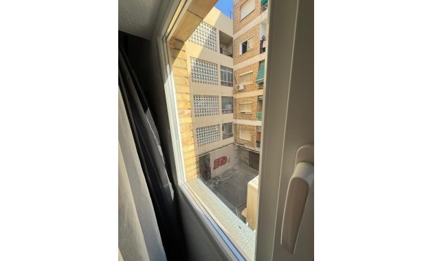 Venta - Apartamento / piso -
Alicante - Carolinas altas