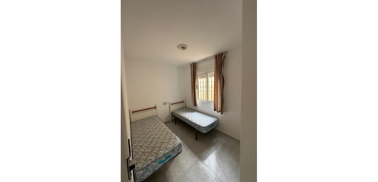 Venta - Bungalow -
Torrevieja - torrevieja