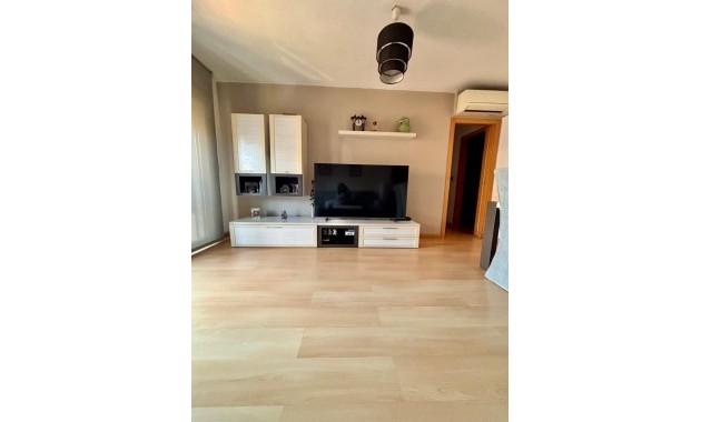 Venta - Apartamento / piso -
Benidorm - Colonia Madrid