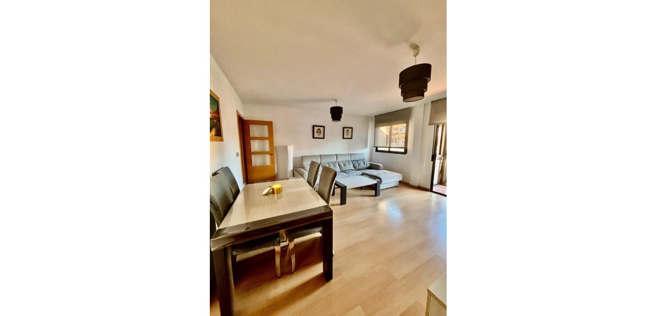 Venta - Apartamento / piso -
Benidorm - Colonia Madrid