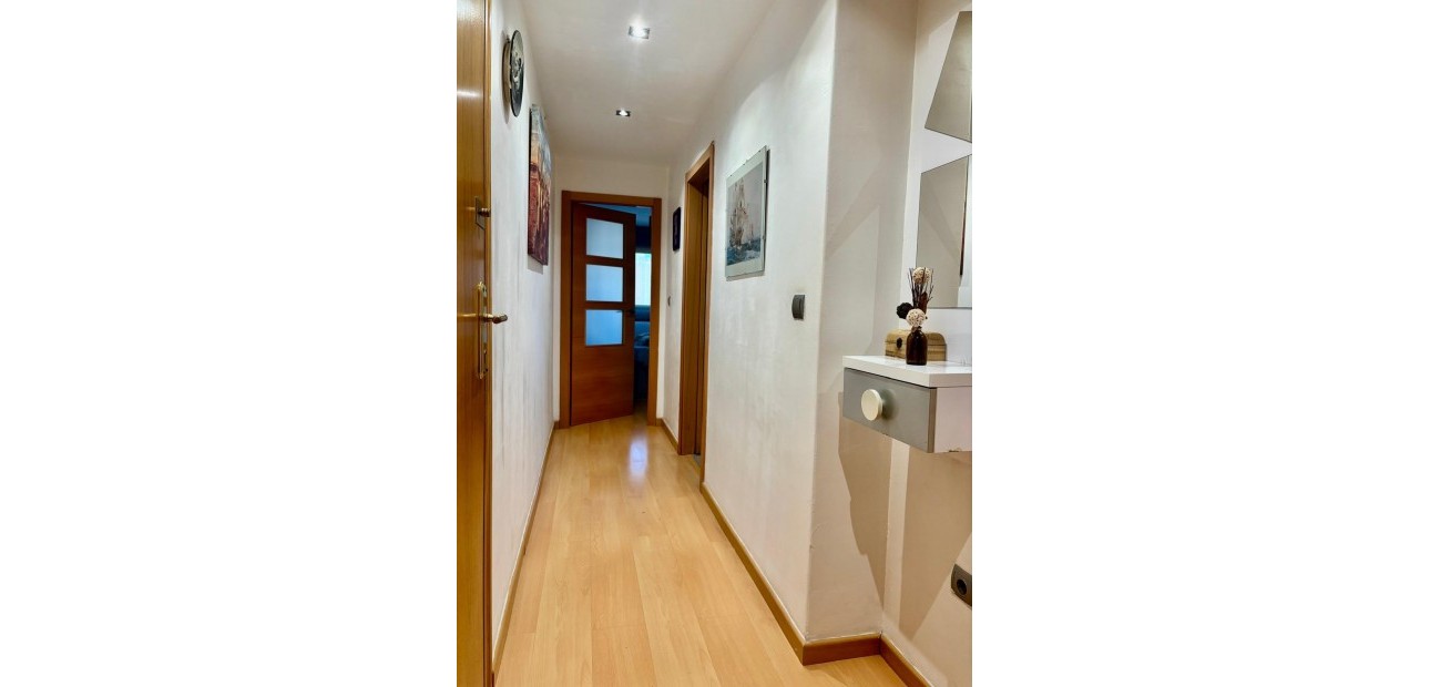 Venta - Apartamento / piso -
Benidorm - Colonia Madrid
