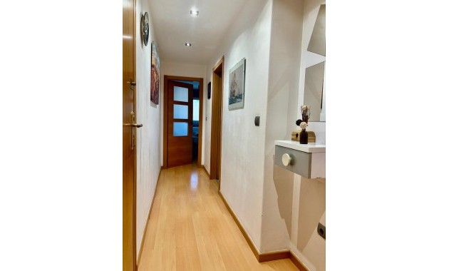 Venta - Apartamento / piso -
Benidorm - Colonia Madrid