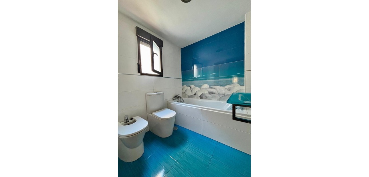 Venta - Apartamento / piso -
Benidorm - Colonia Madrid