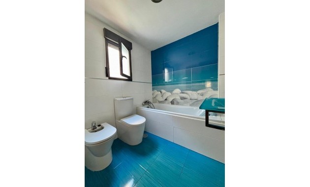 Venta - Apartamento / piso -
Benidorm - Colonia Madrid