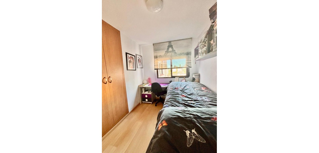 Venta - Apartamento / piso -
Benidorm - Colonia Madrid