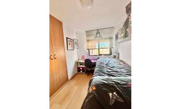 Venta - Apartamento / piso -
Benidorm - Colonia Madrid